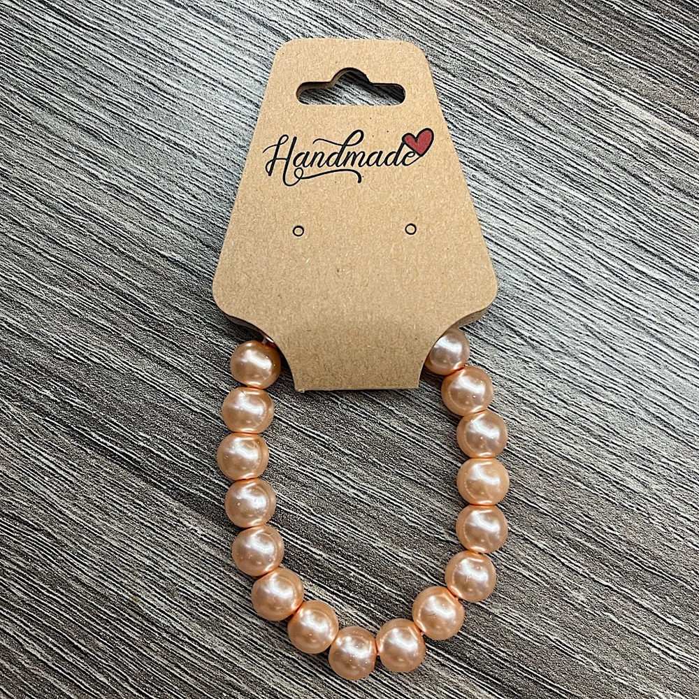 Women’s peach bracelet